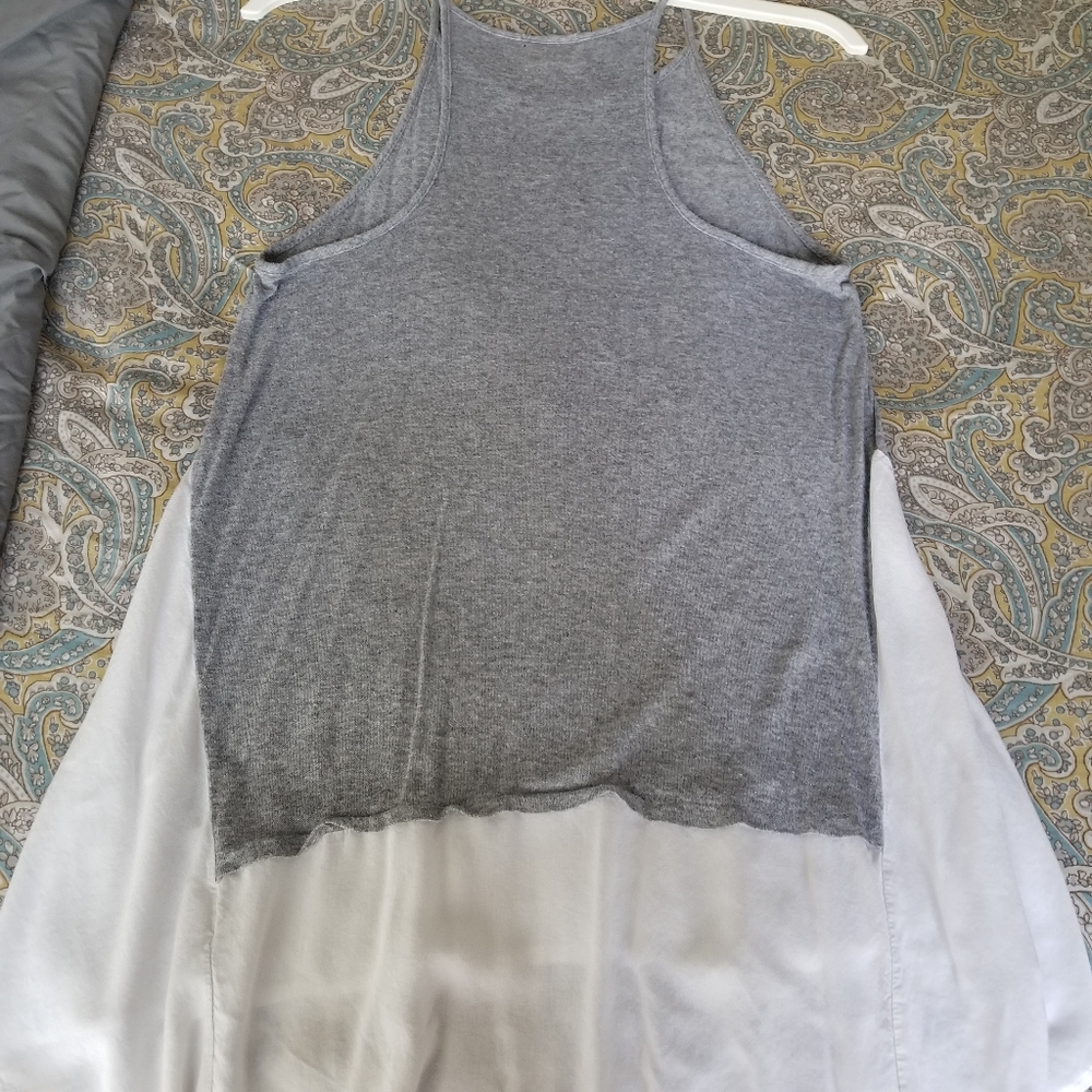 High Low Tank Top - Picture 2 of 3